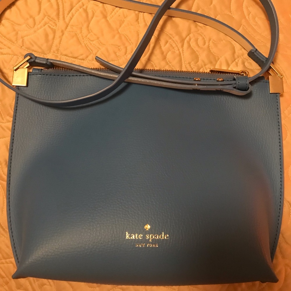 Kate spade blue crossbody purse